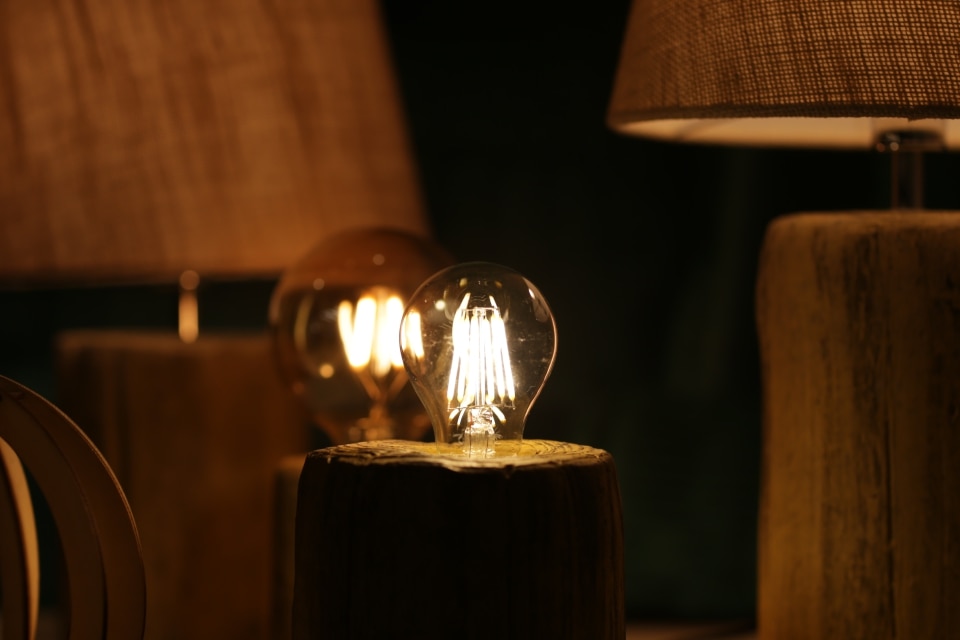 Retro Style Glass Edison LED Filament Bulb Retro Style Glass Edison LED Filament Bulb